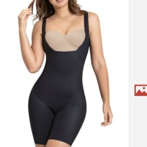 #1135 Leonisa Women's Undetectable Step-in Mid-Thigh Body Shaper - Black